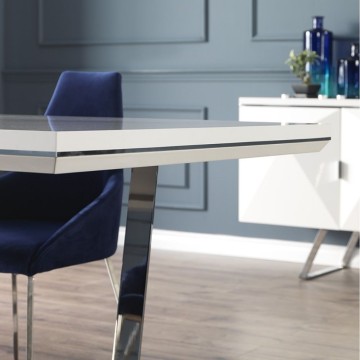 Table Enzio laquée blanc brillant 185x95x78h