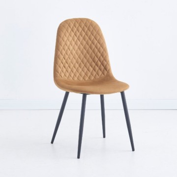 Chaise Bretta avec dossier matelassé en velours moutarde